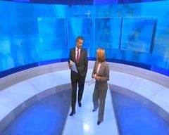 ITV News Presentation 2004 - Evening News (22)