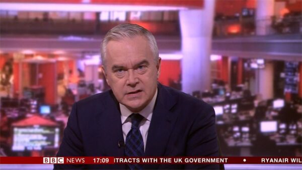 BBC News Presenter Huw Edwards 14 BBC News Presenter Huw Edwards 14