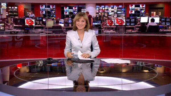 Fiona Bruce BBC News Presenter 16
