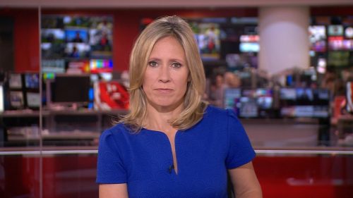 Sophie Raworth - BBC News Presenter (1)