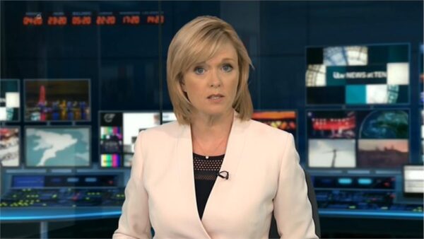 Julie Etchingham Images 19