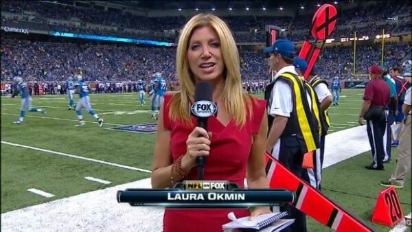 Laura Okmin NFL on Fox Sideline Reporter 5