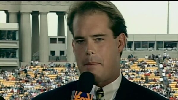 Joe Buck 16