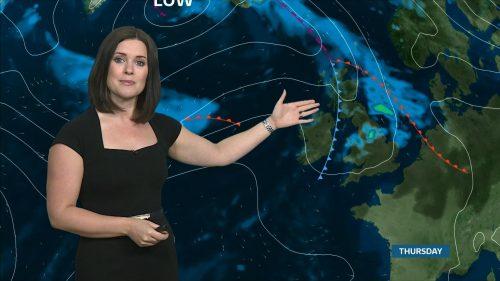 Amanda Houston - ITV Weather Presenter (2)