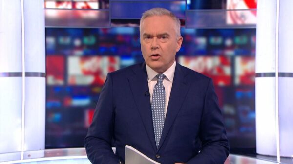 BBC ONE HD BBC News at Ten 06 07 22 01 34