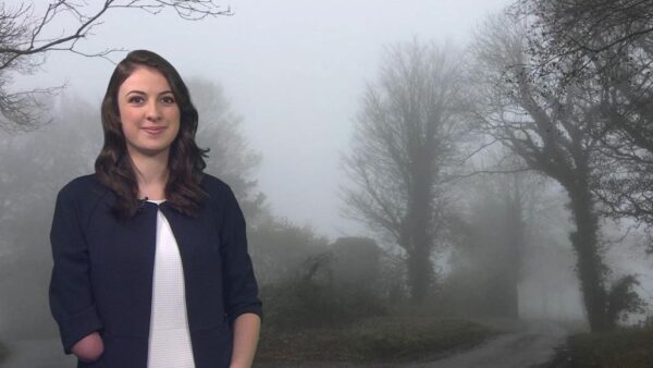 Lucy Martin BBC Weather Presenter 3
