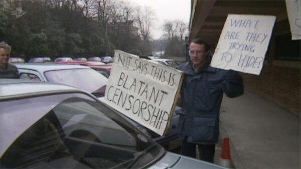 Harry Smith Dies ITV News Correspondent STV Tribute 10