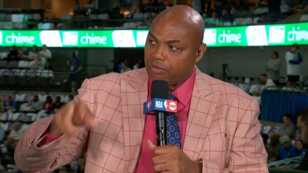 Charles Barkley Pink Suit 1