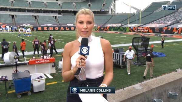 Melanie Collins 3