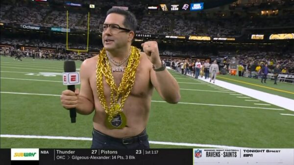 ESPNs Adam Schefter shirtless 1