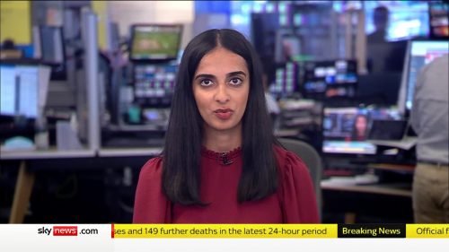 Aisha Zahid - Sky News Reporter (8)