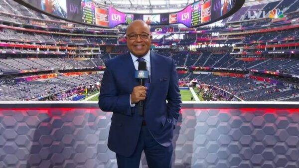 Mike Tirico 4