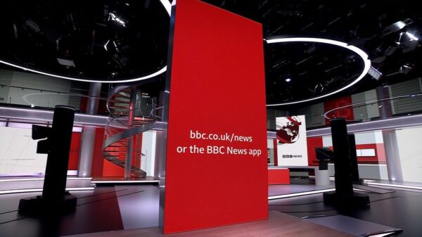 BBC News at Ten from New Studio B 12