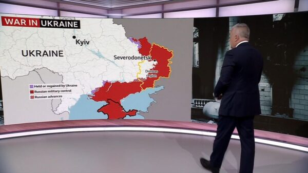 BBC News at Ten from New Studio B 5