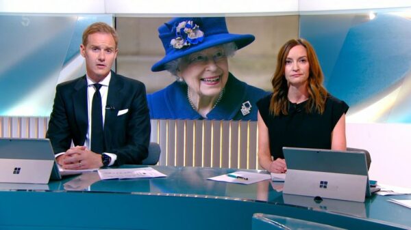 The Queen Dies 5 News 2 The Queen Dies 5 News 2