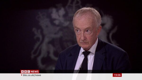 The Queen Dies BBC News 13 The Queen Dies BBC News 13