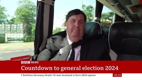 Gary ODonoghue on the bus 1