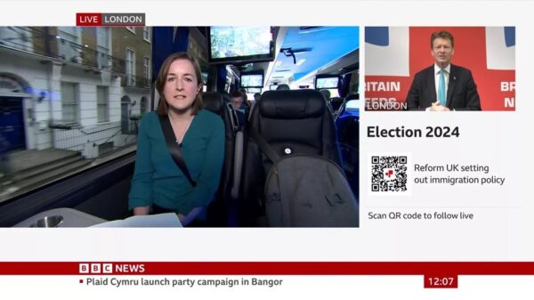 Jess Parker on the Bus 1