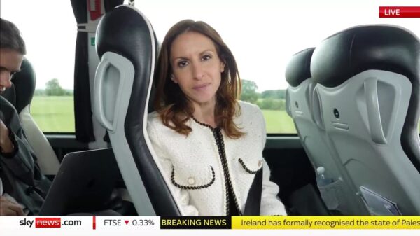 Tamara Cohen on the Bus 1