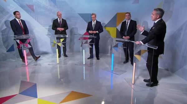 STV 2024 06 03 20 54 42.mp4 00165